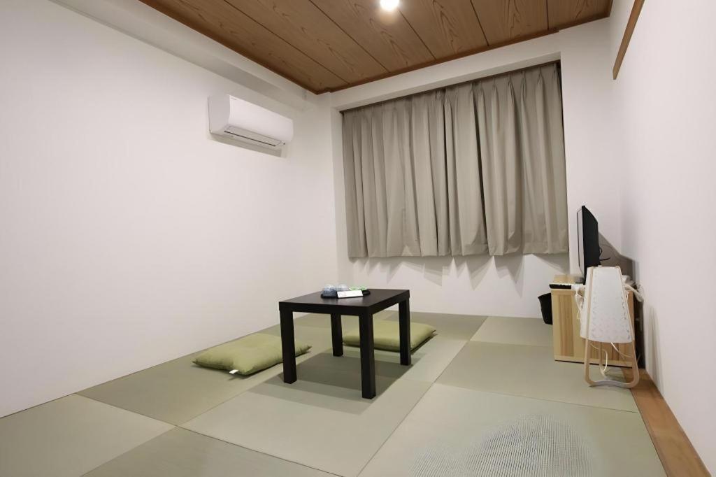Rozy Hotel Namba Ōsaka Exterior foto